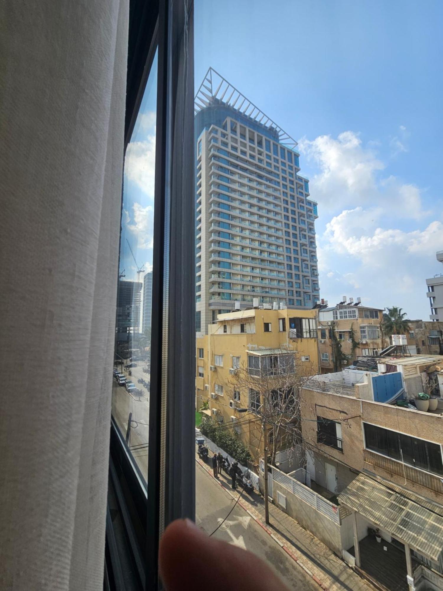 Hayarkon 24 Beach Apartment Tlv Tel Aviv Eksteriør bilde
